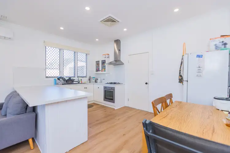 Sixth view of Homely house listing, 7 Hoskin Street, Cloverdale WA 6105