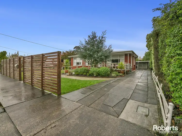 12 College Court, Devonport TAS 7310