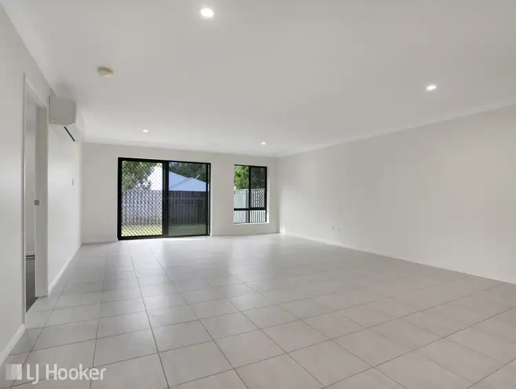 Fifth view of Homely semi-detached listing, 1-2/14 Bilgola Place, Blacks Beach QLD 4740