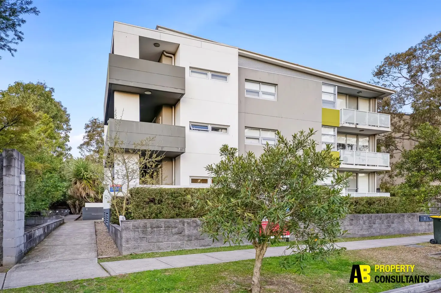 Main view of Homely unit listing, 13/6-8 Reid Avenue, Westmead NSW 2145