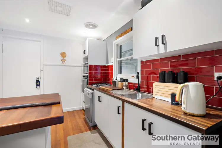 10 Fennager Way, Calista WA 6167