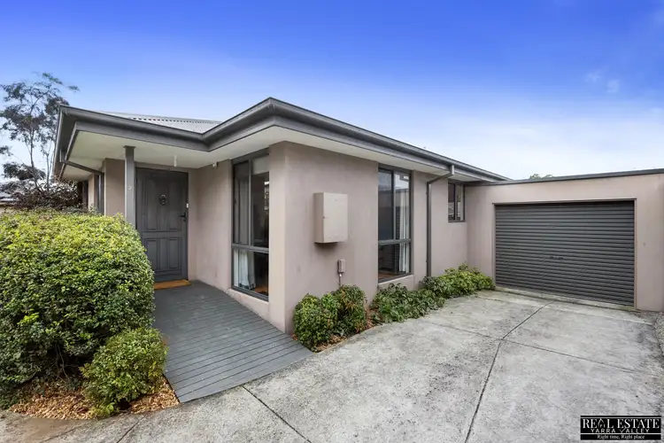 2/4 Nicholas Street, Lilydale VIC 3140