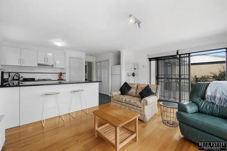 Fifth view of Homely unit listing, 2/4 Nicholas Street, Lilydale VIC 3140