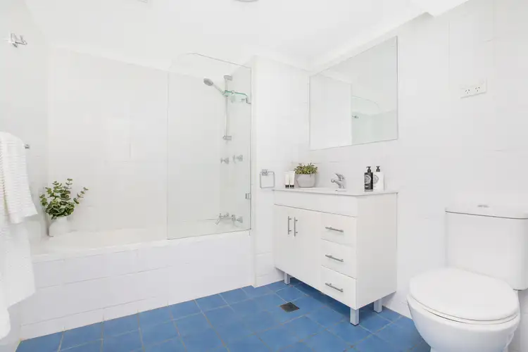 Sixth view of Homely unit listing, 301/5-15 Orwell Street, Potts Point NSW 2011