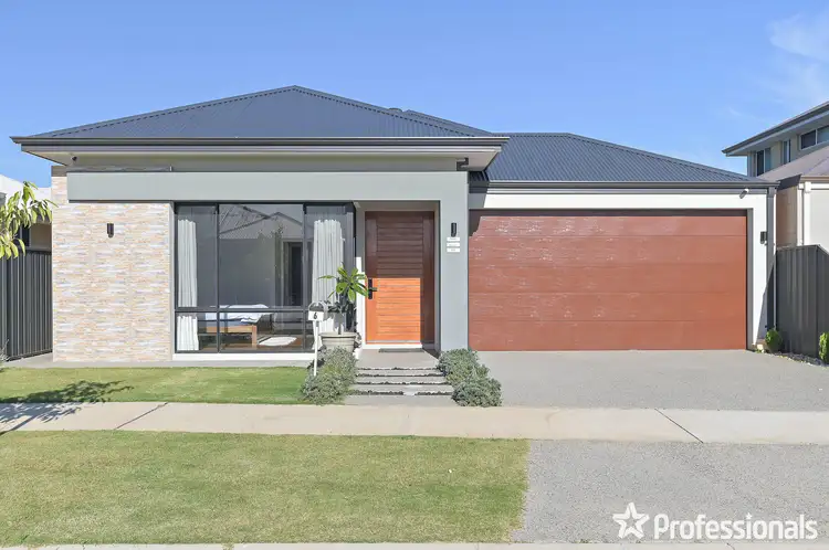 6 Coquina Chase, Piara Waters WA 6112