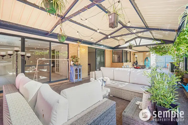 Fourth view of Homely house listing, 4 Springbrook Chase, Aubin Grove WA 6164