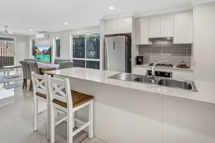 1/2 Manning Court, Pimpama QLD 4209