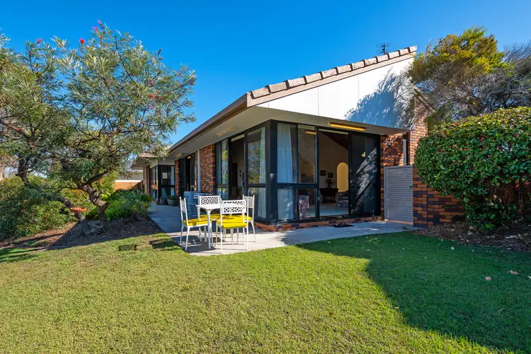 Fourth view of Homely house listing, 2 Shute Court, Paradise Point QLD 4216