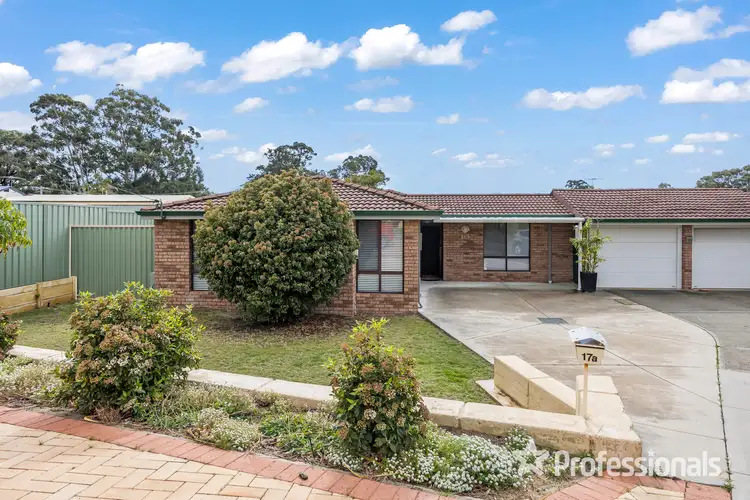 17A Shepway Place, Marangaroo WA 6064