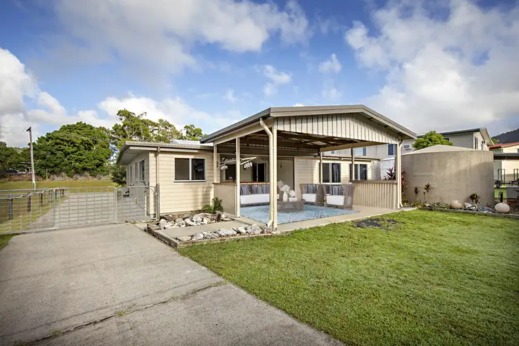 Seventh view of Homely house listing, 4 Hall Drive, Wilson Beach QLD 4800