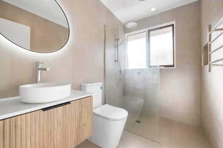 Fifth view of Homely house listing, 8 O'Connor Road, Knoxfield VIC 3180