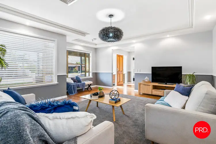 Second view of Homely house listing, 5 Verbena Terrace, Epsom VIC 3551