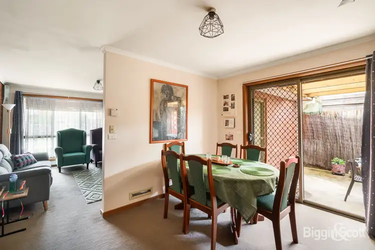 Fifth view of Homely house listing, 2/8 First Avenue, Hoppers Crossing VIC 3029