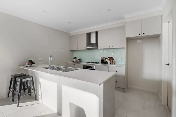 Fourth view of Homely house listing, 27 Lavelle Place, Wollert VIC 3750