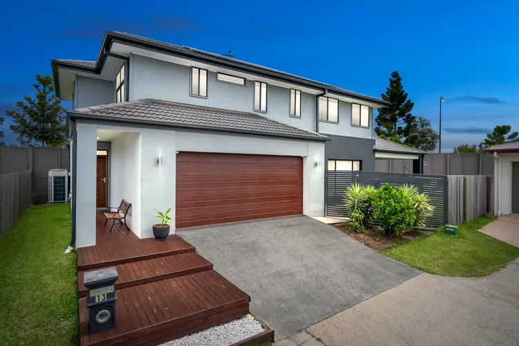 13 Attenborough Circuit