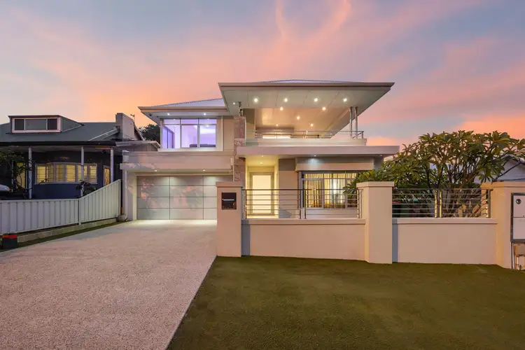 71A Rome Road, Melville WA 6156