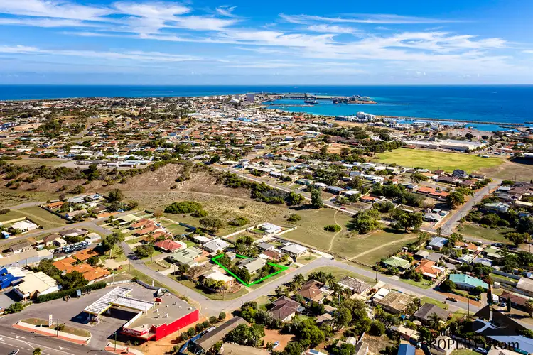 Second view of Homely house listing, 4 Duke Street, Wonthella WA 6530