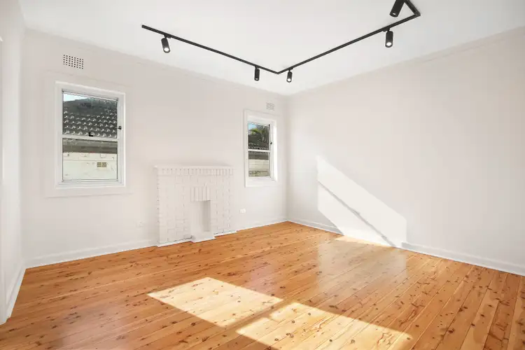 Third view of Homely apartment listing, 1/7 Bulga Road, Dover Heights NSW 2030