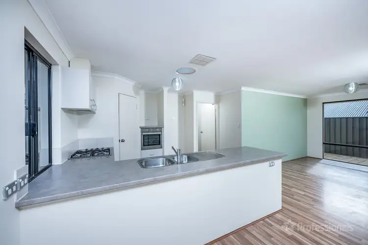 Sixth view of Homely house listing, 31 Joseph Banks Boulevard, Banksia Grove WA 6031