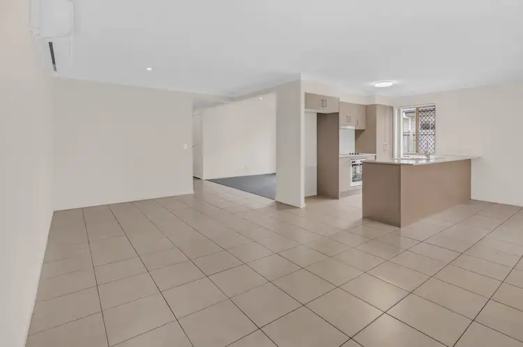 6 Maidstone Lane, Pimpama QLD 4209