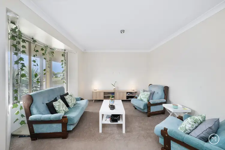 9 Raeside Crescent, Cooloongup WA 6168