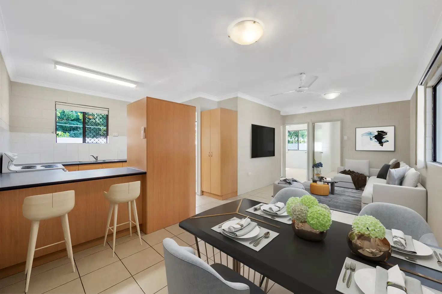 Main view of Homely unit listing, 4/18 Kitchener Road, Pimlico QLD 4812