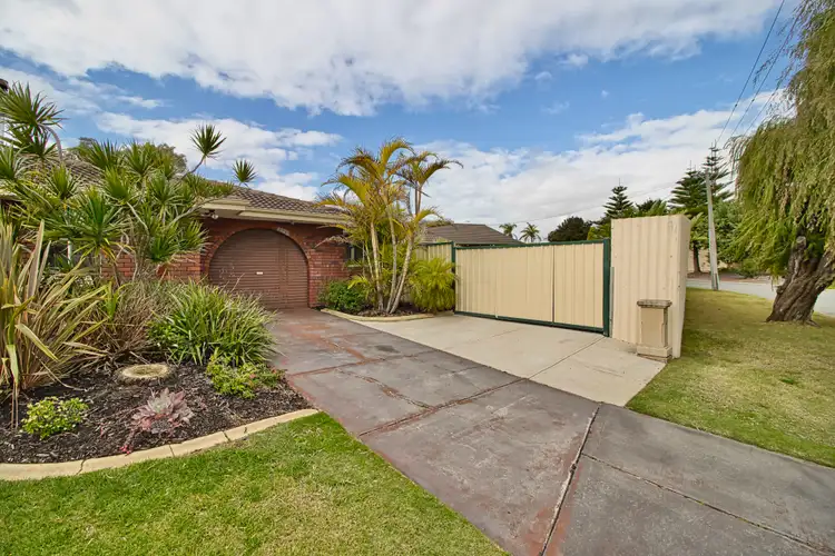Second view of Homely house listing, 6 Kerswell Way, Warnbro WA 6169