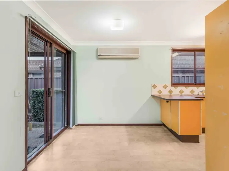 Seventh view of Homely villa listing, 16/28 Coolaroo Cres, Lurnea NSW 2170
