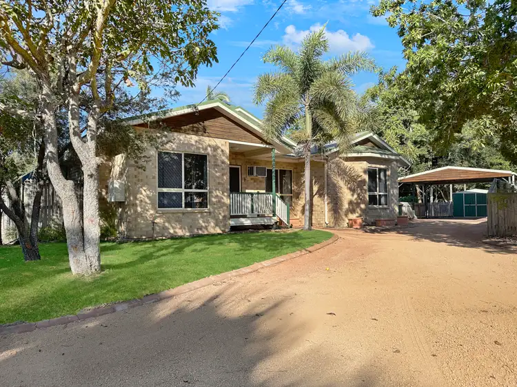 7 Hillgrove Court, Bushland Beach QLD 4818