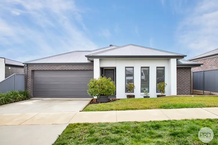 6 Longford Road, Alfredton VIC 3350