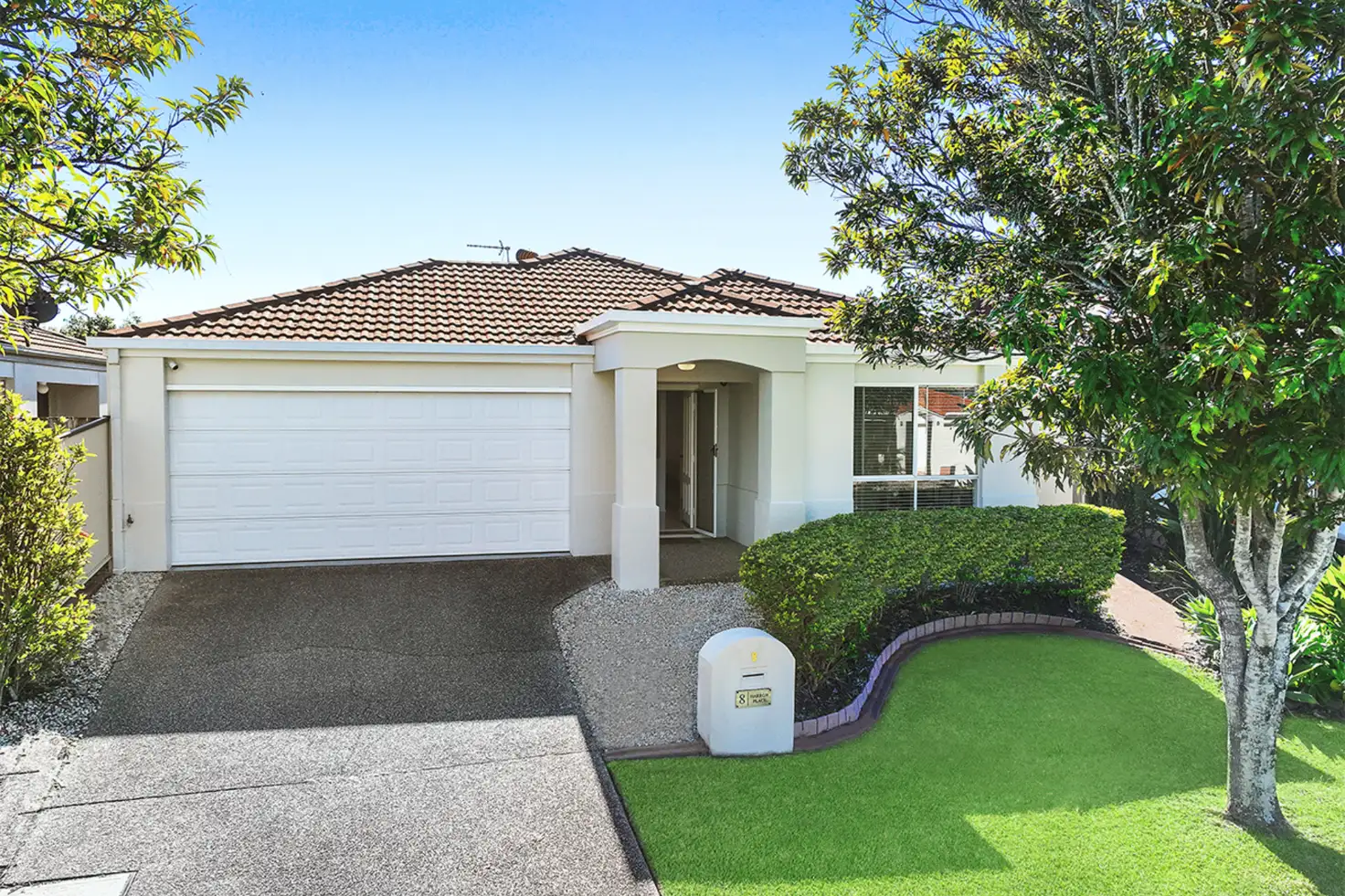 Main view of Homely house listing, 8 Harrow Place, Arundel QLD 4214