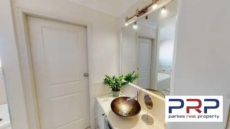 Sixth view of Homely house listing, 2 Mengarvie Road, Parkes NSW 2870