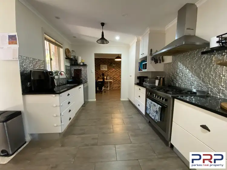 Seventh view of Homely house listing, 2 Mengarvie Road, Parkes NSW 2870