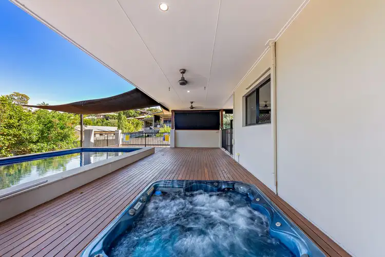 88 Country Road, Cannonvale QLD 4802