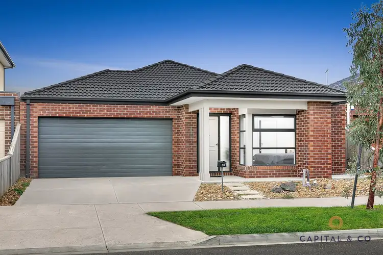 33 Meaford Street, Mickleham VIC 3064