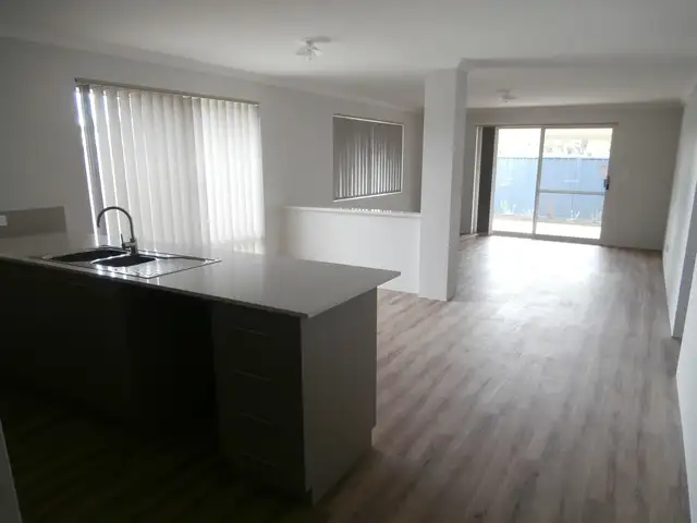 Fourth view of Homely unit listing, 8 Coppin Place, Australind WA 6233