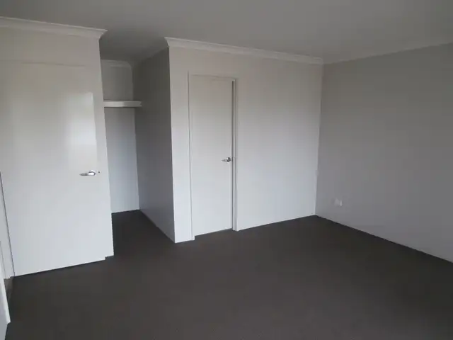 Seventh view of Homely unit listing, 8 Coppin Place, Australind WA 6233