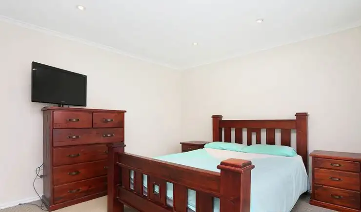 Fourth view of Homely house listing, 1 / 53 Shakespeare Drive, Delahey VIC 3037