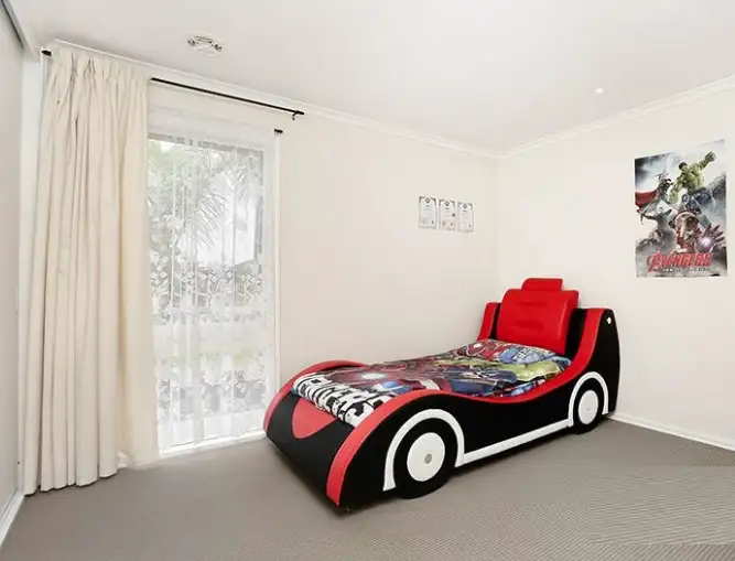 Fifth view of Homely house listing, 1 / 53 Shakespeare Drive, Delahey VIC 3037