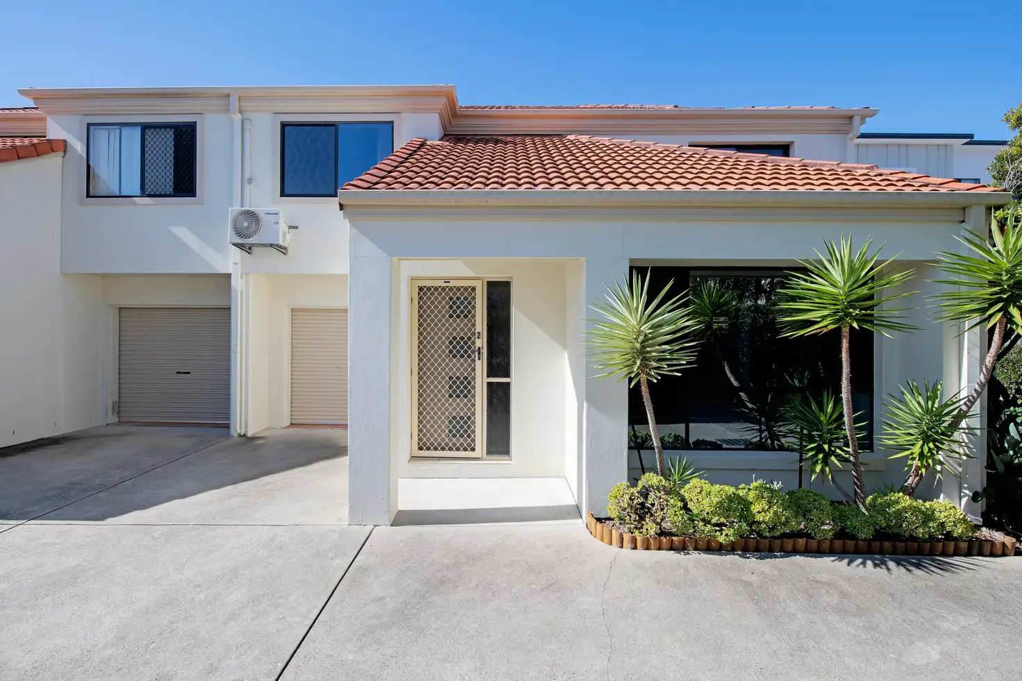 Main view of Homely townhouse listing, 2/80 Pohlman Street, Southport QLD 4215