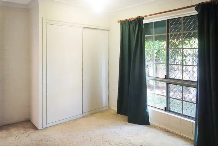 Fifth view of Homely house listing, 2 Gloucester Crescent, Wulguru QLD 4811