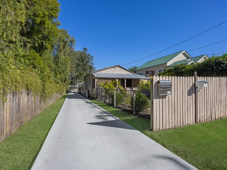 11 Vineyard Street, One Mile QLD 4305