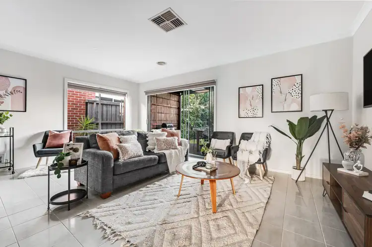 Fifth view of Homely house listing, 26 Scarlet Drive, Greenvale VIC 3059