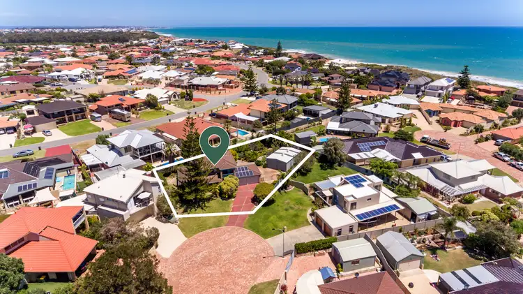 3 Ozone Court, Halls Head WA 6210