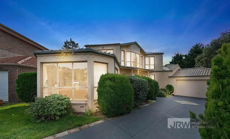 25 Strathconnan Place, Wheelers Hill VIC 3150
