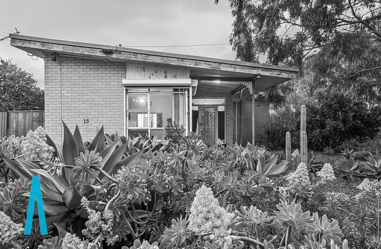 15 Pauls Drive, Valley View SA 5093