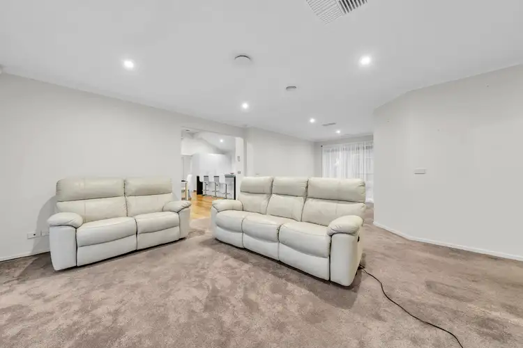 Second view of Homely house listing, 5 Portrush Terrace, Cranbourne VIC 3977