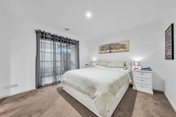 Sixth view of Homely house listing, 5 Portrush Terrace, Cranbourne VIC 3977