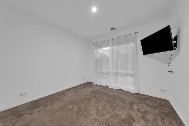 Seventh view of Homely house listing, 5 Portrush Terrace, Cranbourne VIC 3977