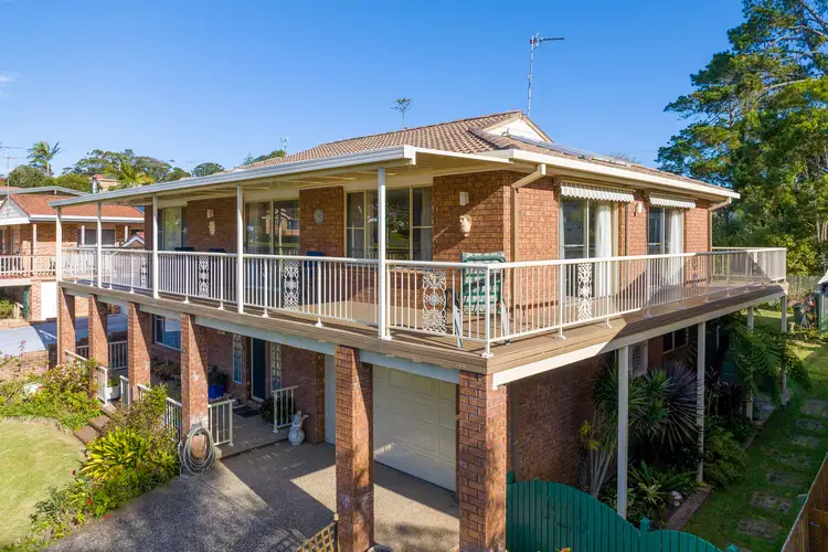 65 Salmon Street, Tuross Head NSW 2537